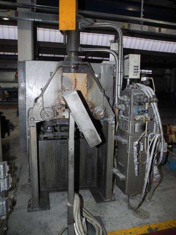 5bdad6bc6ec2b6248ff46426a710cbe2 Agrati CZ 125热室压铸机,用于