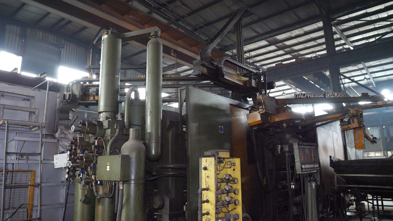 italpresse_ip_1350_sc_die_casting_machine_kk1442_p33 Italpresse IP 1350 SC 冷室压铸机 KK1442, 二手
