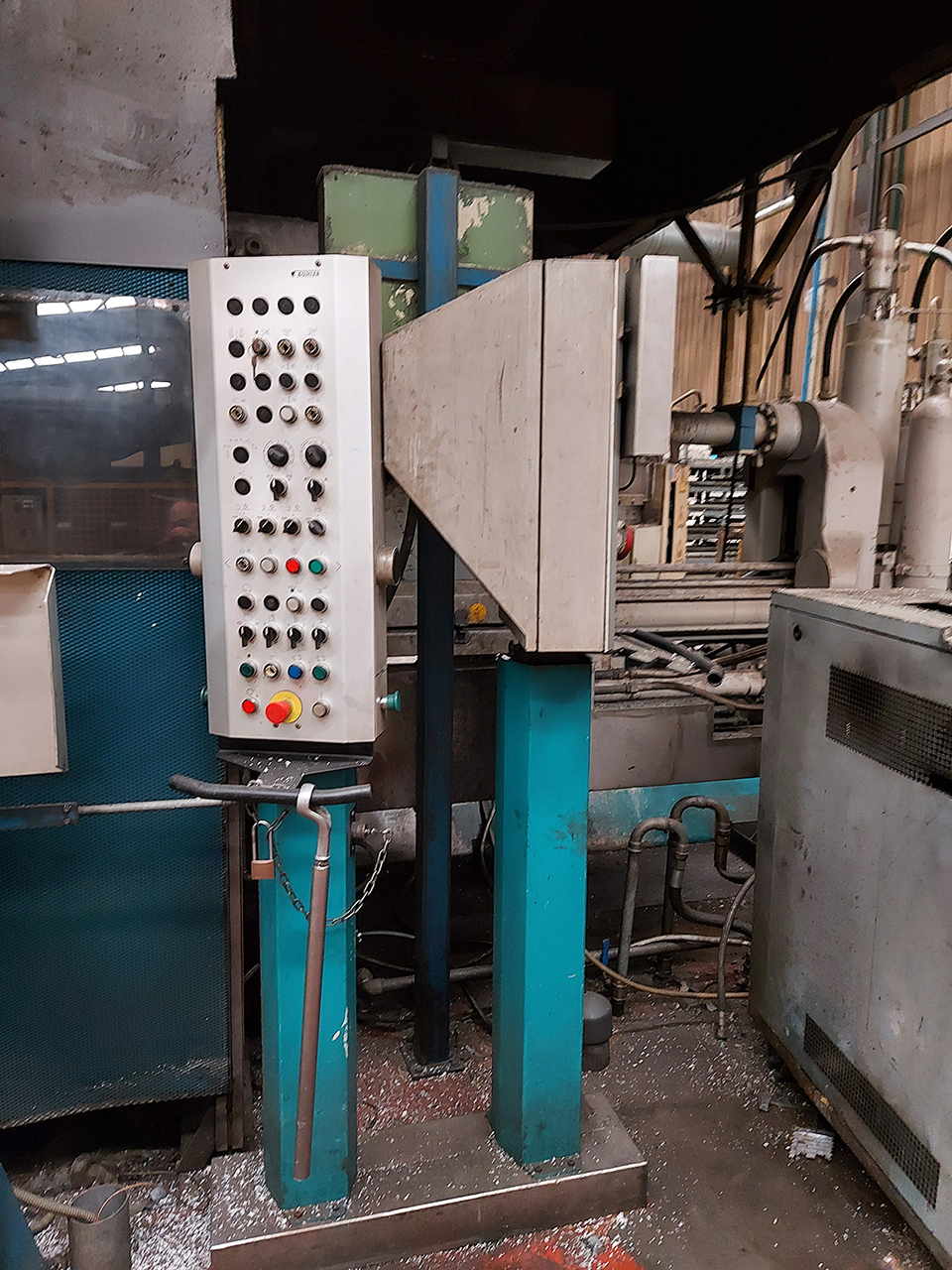 B-uhler-Evolution-B-140-D-cold-chamber-die-casting-machine-KK1580_4 布勒Evolution B 140 D 冷室压铸机 KK1580, 二手