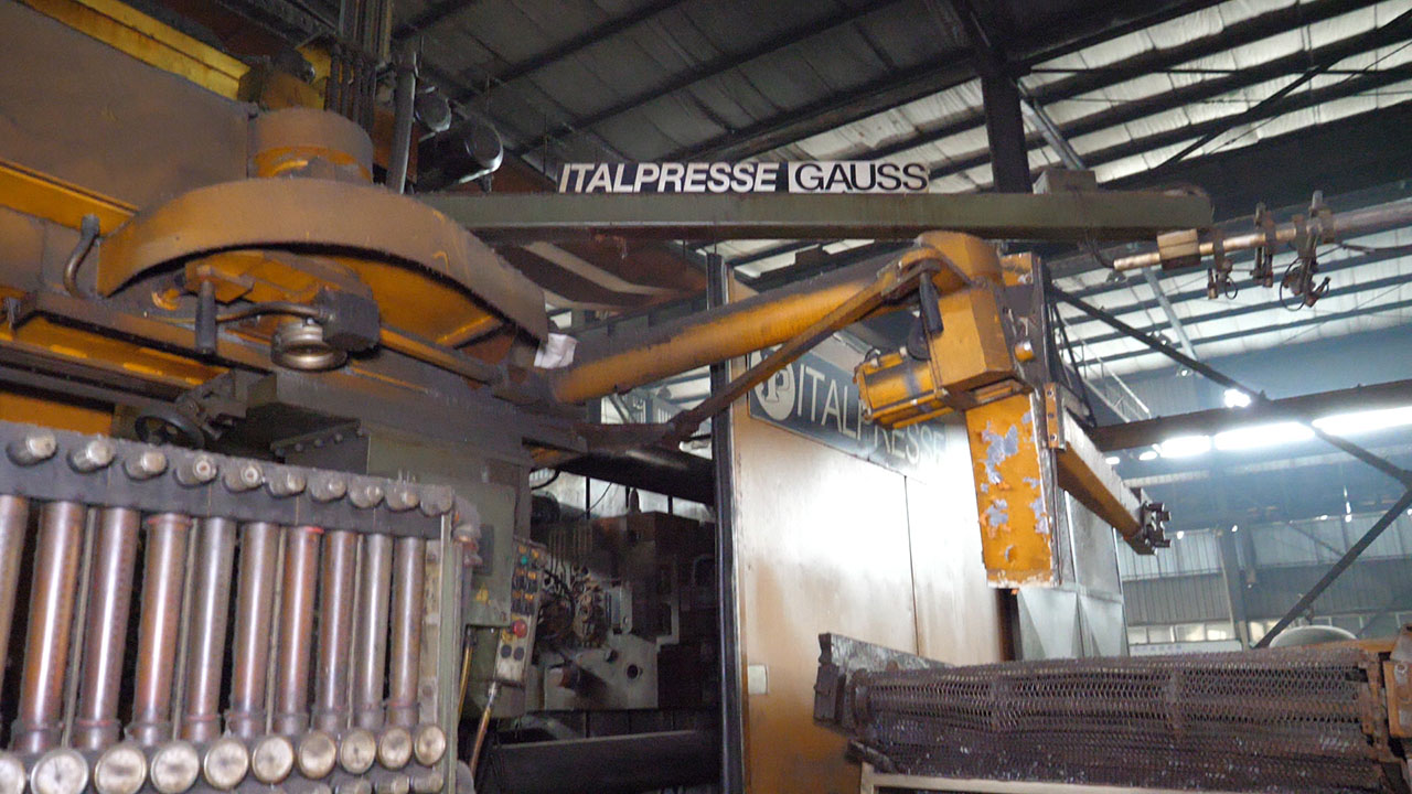 italpresse_ip_1350_sc_die_casting_machine_kk1442_p35 Italpresse IP 1350 SC 冷室压铸机 KK1442, 二手