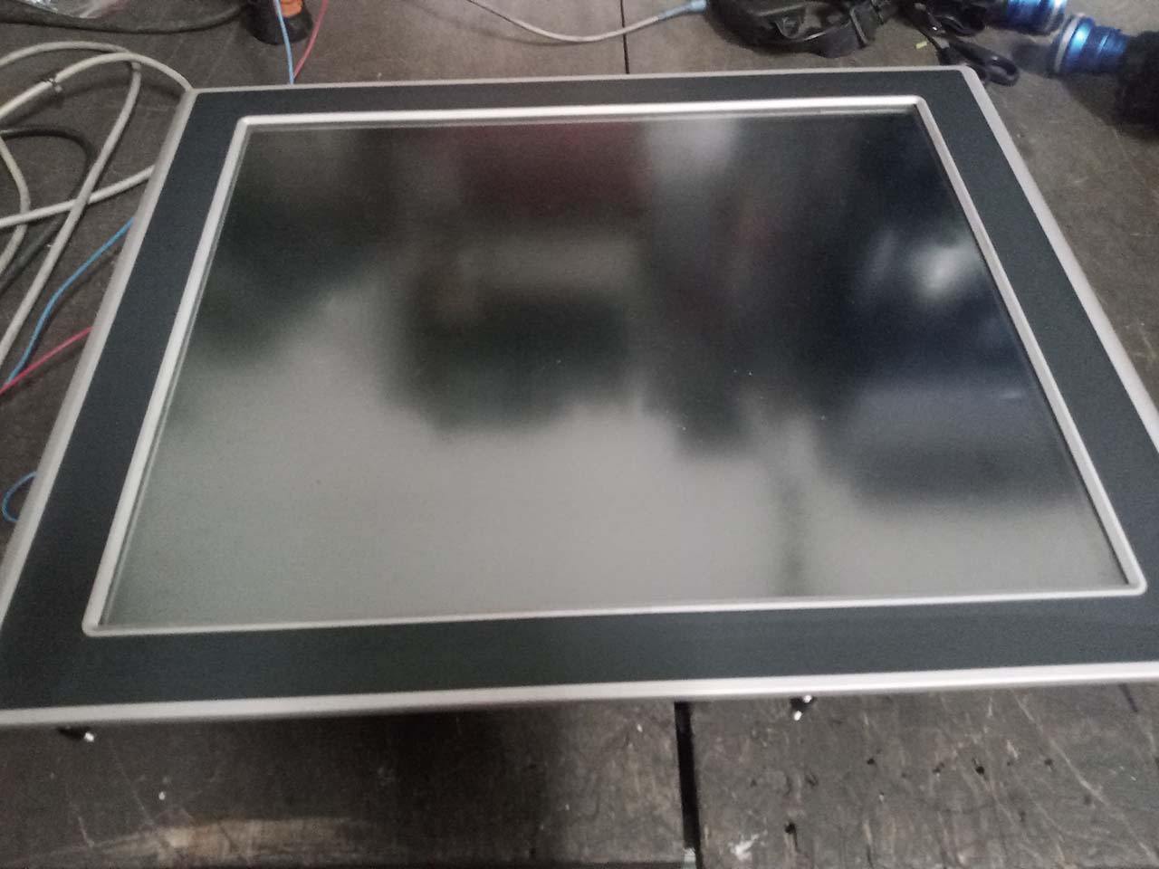 巴合曼操作员终端 OT1319,19 "触摸屏显示器 ZU2261,二手 巴合曼操作员终端 OT1319,19 "触摸屏显示器 ZU2261,二手
