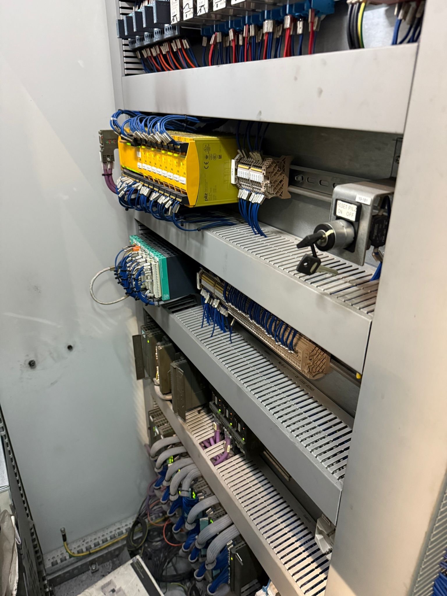 Italpresse IP 2500 SC 冷室压铸机 KK1679，二手