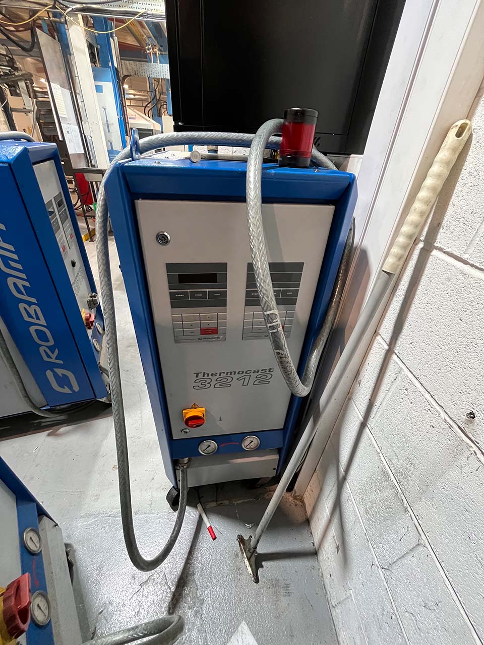 Robamat Thermocast 3212 油温控制装置 ZU2251，二手