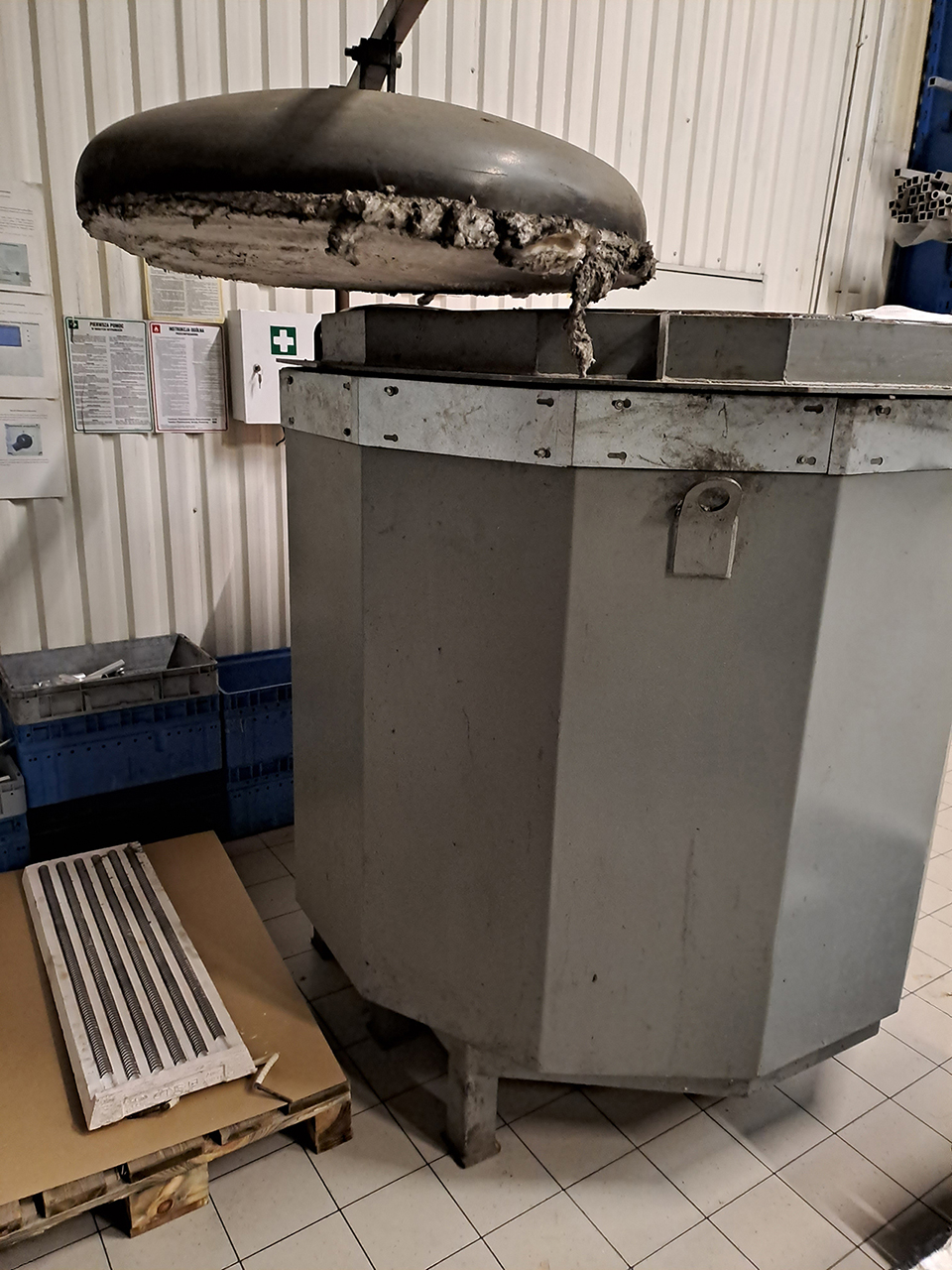 Norgpol NTE 800/11 坩埚炉 O1824,二手 Norgpol NTE 800/11 坩埚炉 O1824,二手