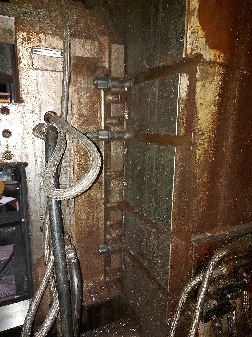 B-uhler-Evolution-B-140-D-cold-chamber-die-casting-machine-KK1580_6 布勒Evolution B 140 D 冷室压铸机 KK1580, 二手