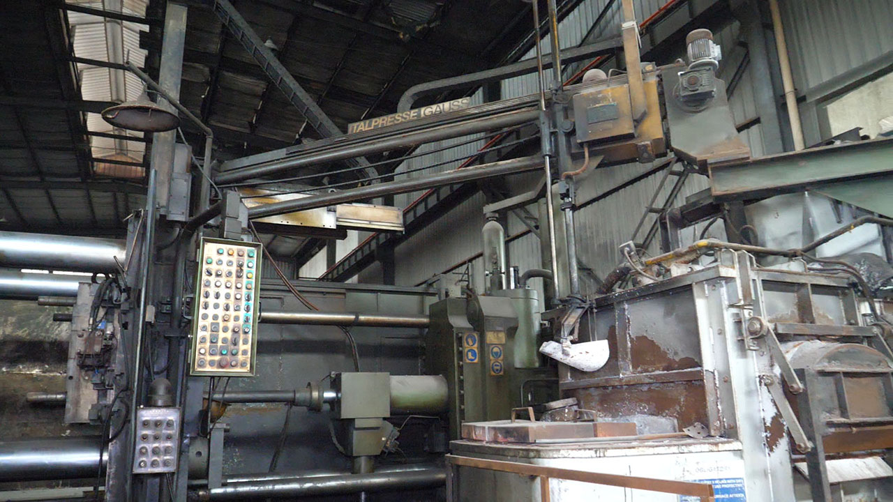 italpresse_ip_1350_sc_die_casting_machine_kk1442_p73 Italpresse IP 1350 SC 冷室压铸机 KK1442, 二手